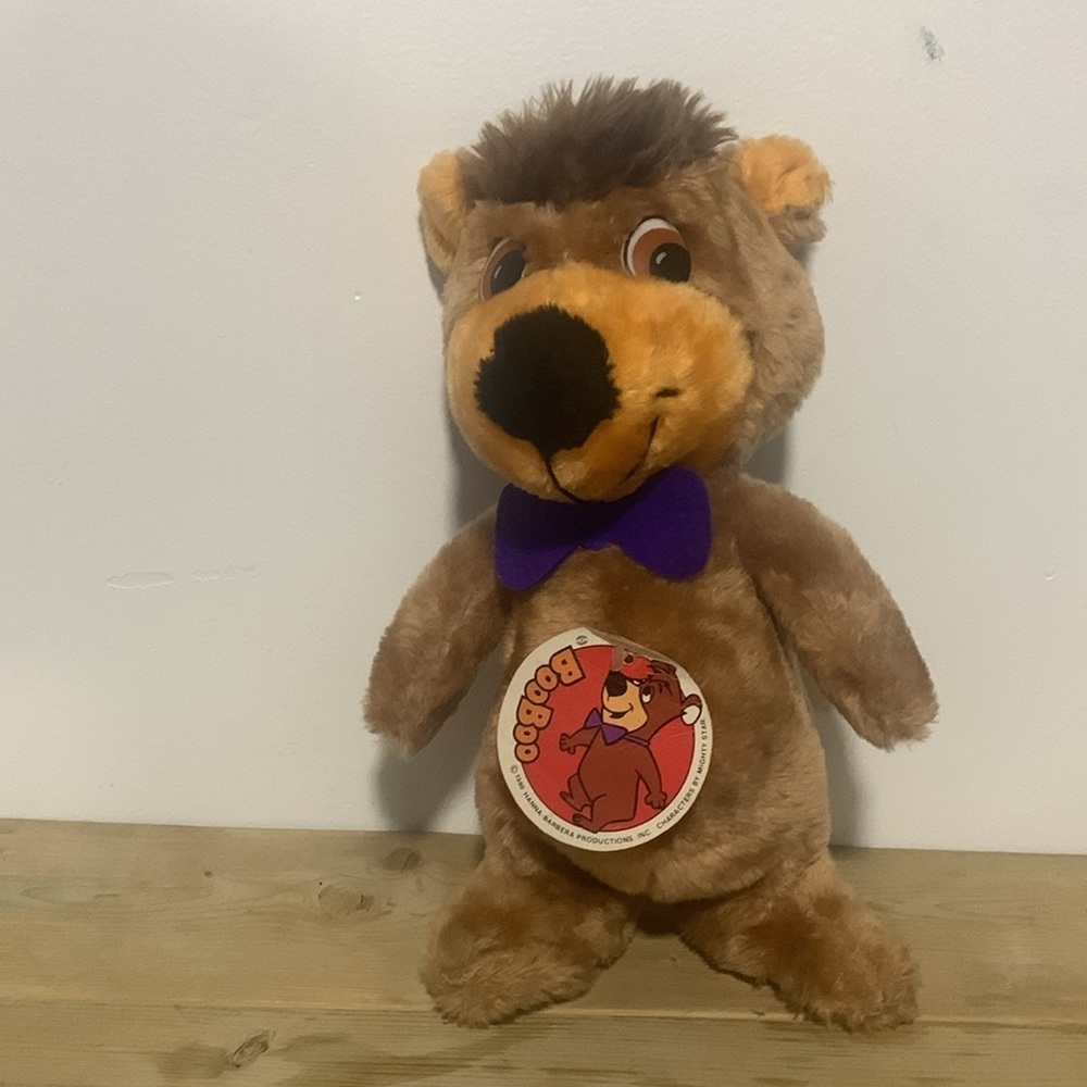 NWT Vintage Yogi 1980 Boo Boo Bear Authentic Mighty Star 13 Inch Plush Bear